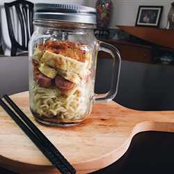 Deconstructed Indomie // Indomie Kocok